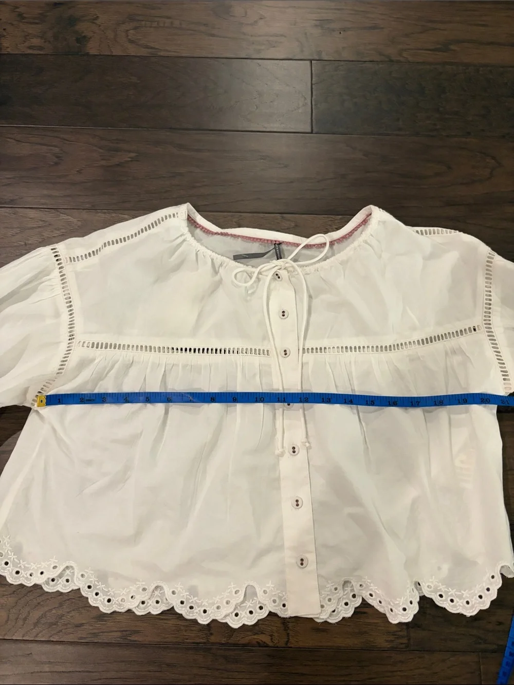 New with Tags Anthropologie Long Sleeve Scallop Trim Blouse Sz S